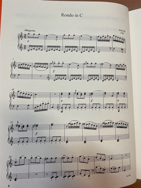 Beethoven Rondi - Keine Sonaten - Sonatinen und Tänze partition piano - 3000 partitions, livres et vinyles d'occasion en vente sur notre site internet gastonmusicclub.fr Gaston Music Store