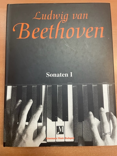 Beethoven Sonates I - sonates de 1 à 11 - Partition piano - 3000 partitions, livres et vinyles d'occasion en vente sur notre site internet gastonmusicclub.fr Gaston Music Store