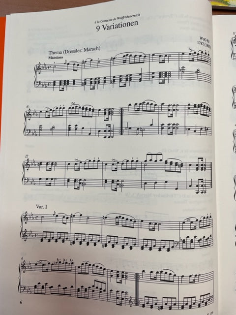 Beethoven Variationen volume I partition piano- 3000 partitions, livres et vinyles d'occasion en vente sur notre site internet gastonmusicclub.fr Gaston Music Store