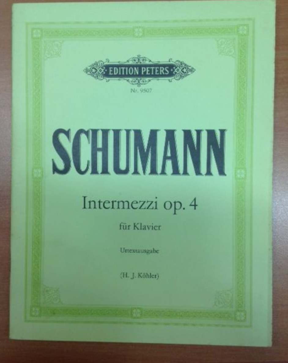 Schumann Robert Intermezzi Op 4 fur Klavier, partition pour piano- 3000 partitions, livres et vinyles d'occasion en vente sur notre site internet gastonmusicclub.fr Gaston Music Store