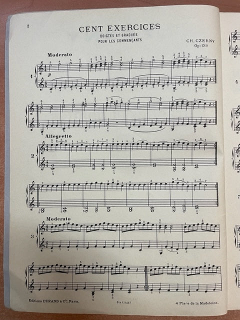 Czerny Cent exercices gradués et doigtés pour les commençants partition piano