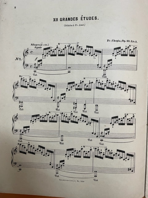 Chopin Etudes volume 1 pour piano - 3000 partitions, livres et vinyles d'occasion en vente sur notre site internet gastonmusicclub.fr Gaston Music Store