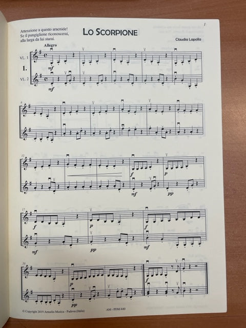 Claudia Lapolla Melodie nel deserto - duetti facili per due violini in prima posizione - Jazz- 3000 partitions, livres et vinyles d'occasion en vente sur notre site internet gastonmusicclub.fr Gaston Music Store