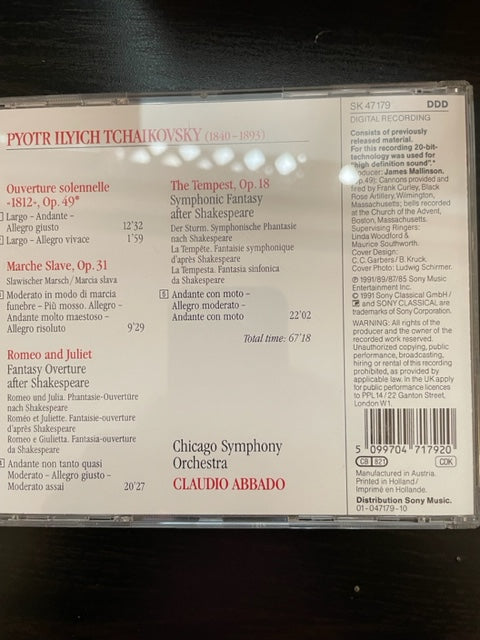 CD Claudio Abbado Tchaïovsky Ouverture solennelle - Marche slave - Roméo et Juliette - The Tempest opus 18- 3000 partitions, livres et vinyles d'occasion en vente sur notre site internet gastonmusicclub.fr Gaston Music Store