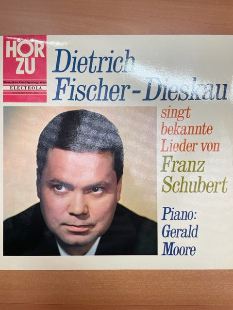 Vinyle D.Fischer-Diskau singt bekannte Lieder von Schubert- 3000 partitions, livres et vinyles d'occasion en vente sur notre site internet gastonmusicclub.fr Gaston Music Store
