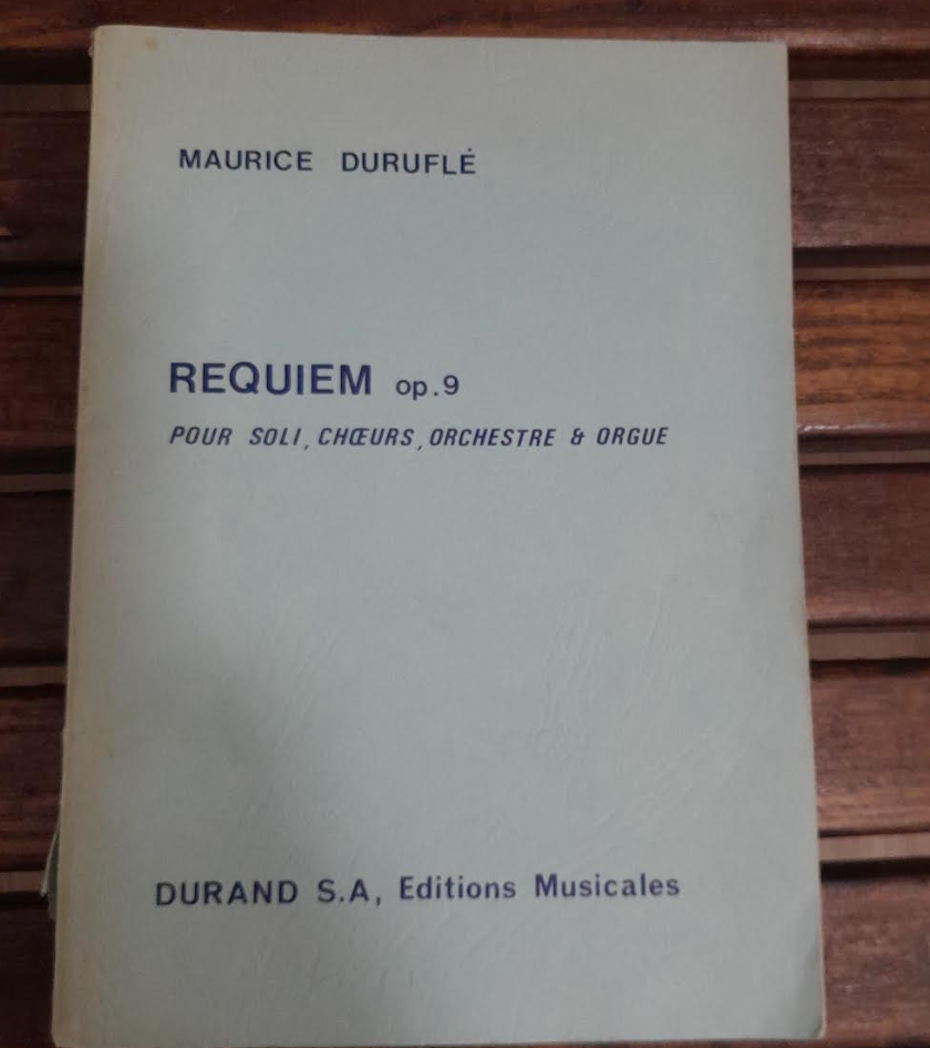 Duruflé Maurice Requiem op.9 pour soli, choeurs, Orchestre et orgue, partition de poche- 3000 partitions, livres et vinyles d'occasion en vente sur notre site internet gastonmusicclub.fr Gaston Music Store
