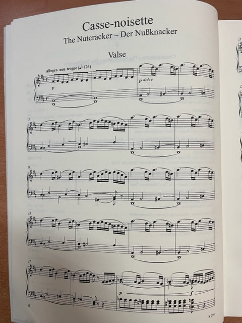 Pyotr Tchaikovsky Favorite ballet classics volume 2: Casse-Noisette- 3000 partitions, livres et vinyles d'occasion en vente sur notre site internet gastonmusicclub.fr Gaston Music Store