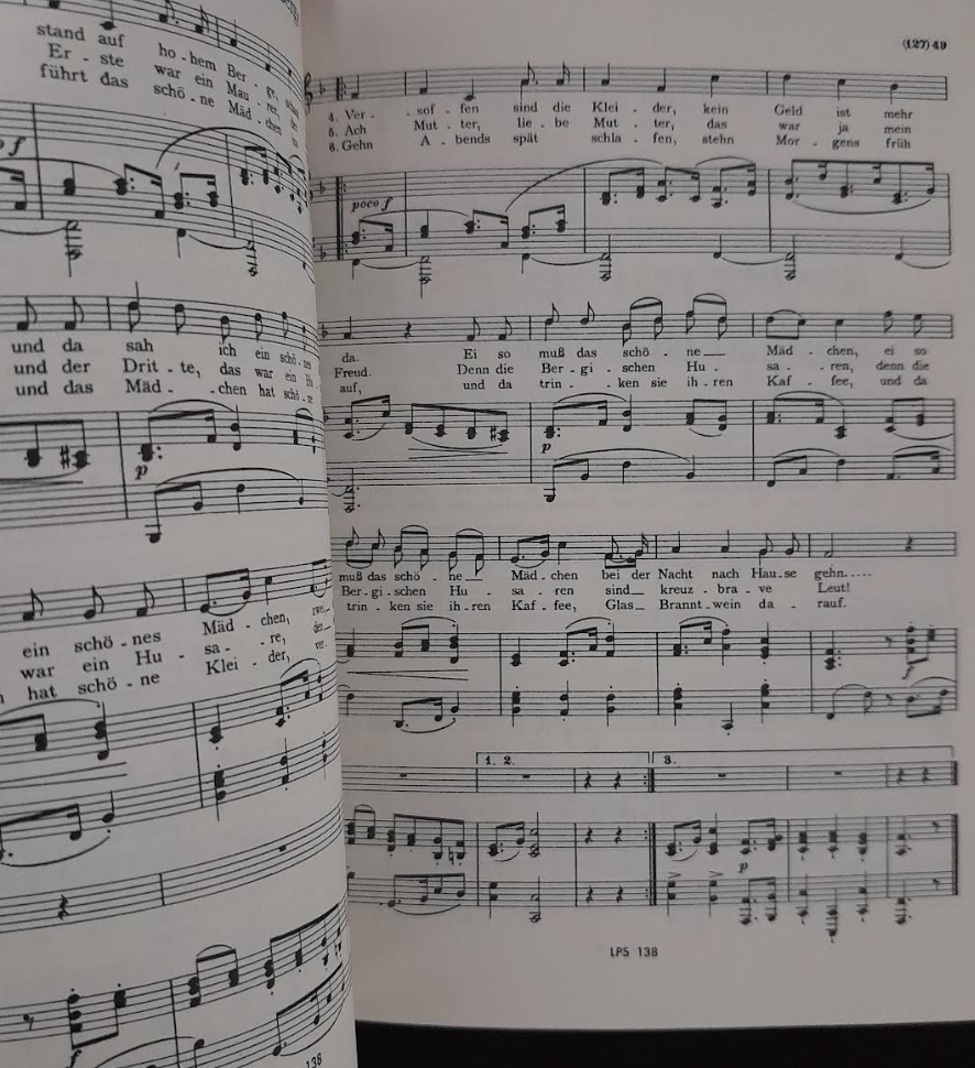 Johannes Brahms Lieder for voice and piano volume 8 partition de poche
