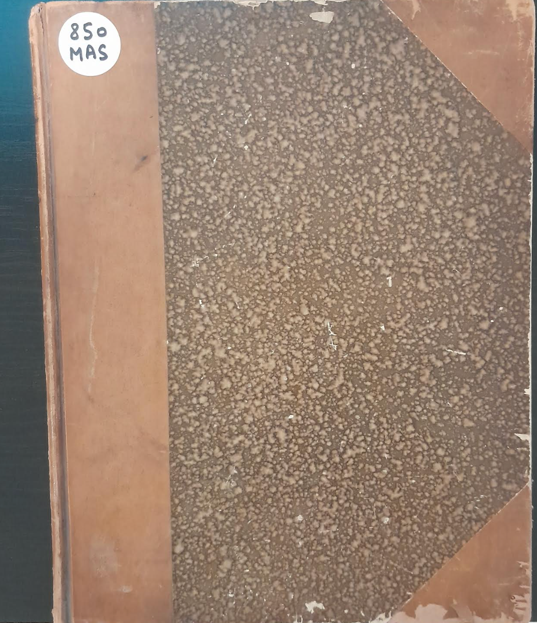 Masset 12 vocalises pour voix de ténor ou soprano avec accompagnement de piano-3000 partitions, livres et vinyles d'occasion en vente sur notre site internet gastonmusicclub.fr Gaston Music Store