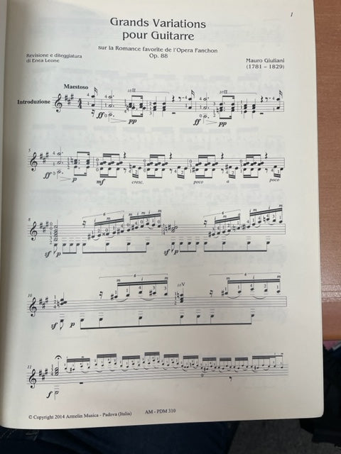 Mauro Giuliani Grandes variations opus 88 pour guitare - 3000 partitions, livres et vinyles d'occasion en vente sur notre site internet gastonmusicclub.fr Gaston Music Store