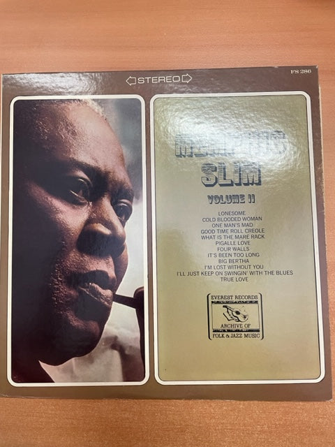 Vinyle Memphis Slim Memphis Slim 2-3000 partitions, livres et vinyles d'occasion en vente sur notre site internet gastonmusicclub.fr Gaston Music Store