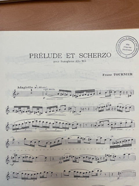 Franz Tournier Prélude et scherzo pour saxophone alto mib et piano-3000 partitions, livres et vinyles d'occasion en vente sur notre site internet gastonmusicclub.fr Gaston Music Store