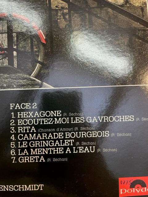 Vinyle Renaud Amoureux de Paname - 3000 partitions, livres et vinyles d'occasion en vente sur notre site internet gastonmusicclub.fr Gaston Music Store