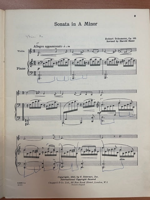 Robert Schumann Sonata in A minor for violin and piano- 3000 partitions, livres et vinyles d'occasion en vente sur notre site internet gastonmusicclub.fr Gaston Music Store