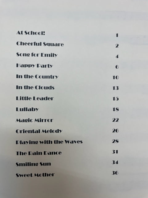 Luigi Salamon Songs in white for piano solo- 3000 partitions, livres et vinyles d'occasion en vente sur notre site internet gastonmusicclub.fr Gaston Music Store
