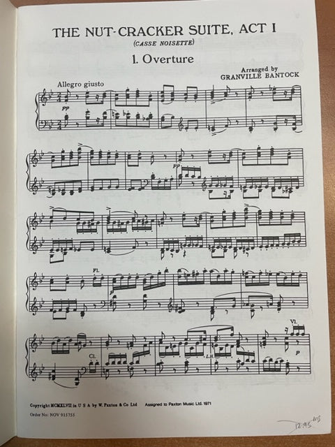Piotr Tchaïkovsky Nutcracker Suite partition piano- 3000 partitions, livres et vinyles d'occasion en vente sur notre site internet gastonmusicclub.fr Gaston Music Store
