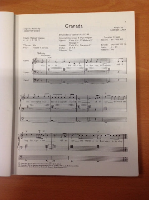 Latin American all organ partition pour orgue et voix