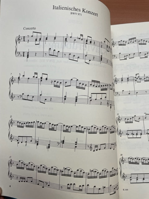 Bach J.S Klavierübung II: BWV 971 - BWV 831 - Klavierübung III: 4 Duett Klavierübung IV: VGoldberg Variationen