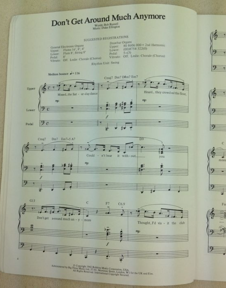 Jazz classics an outstanding collection of jazz classics and jazz arrangements partition pour orgue avec pédale