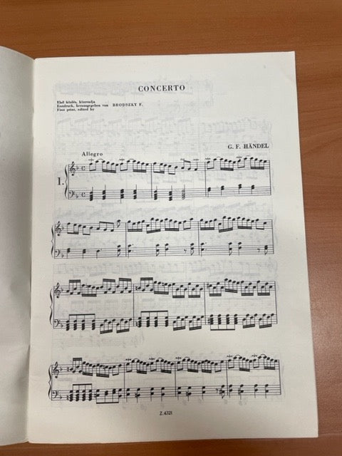 Handel G.F Pieces for harpsichord partition pour clavecin