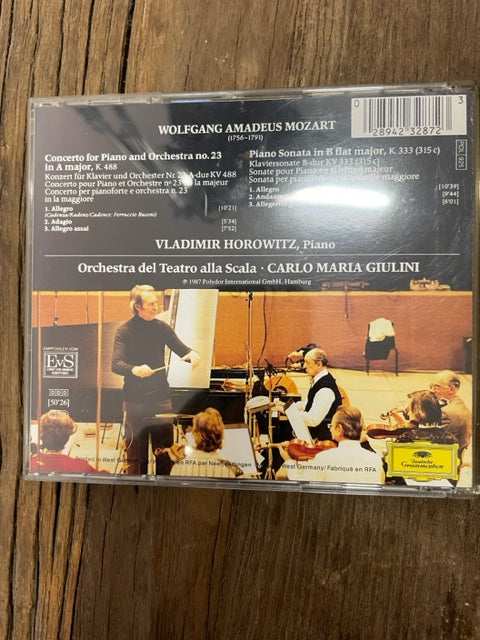 CD Horowitz plays Mozart Piano concerto n°23 Sonata K333