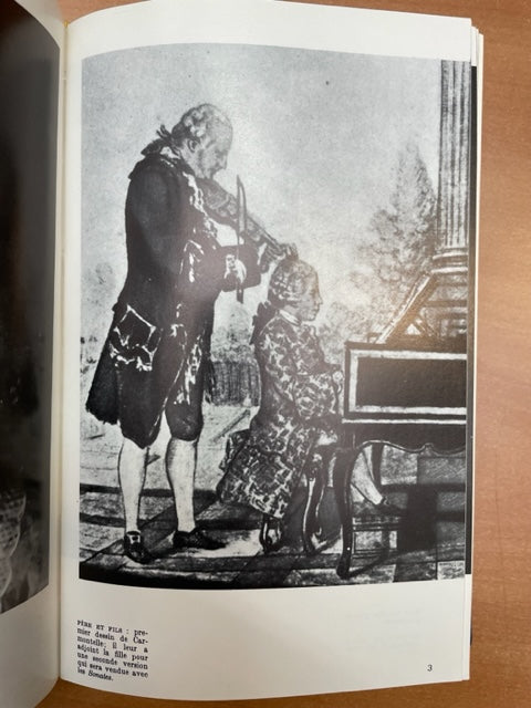 Wolfgang Amadeus Mozart livre de Massin Jean et Brigitte