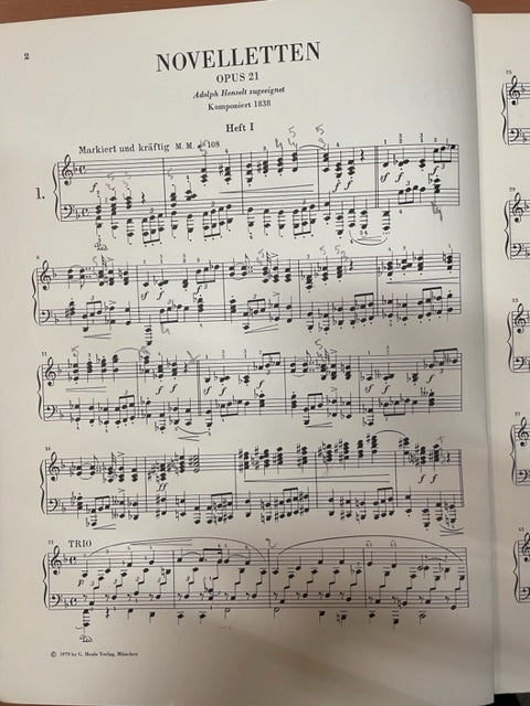 Schumann R Novelletten opus 21 partition piano