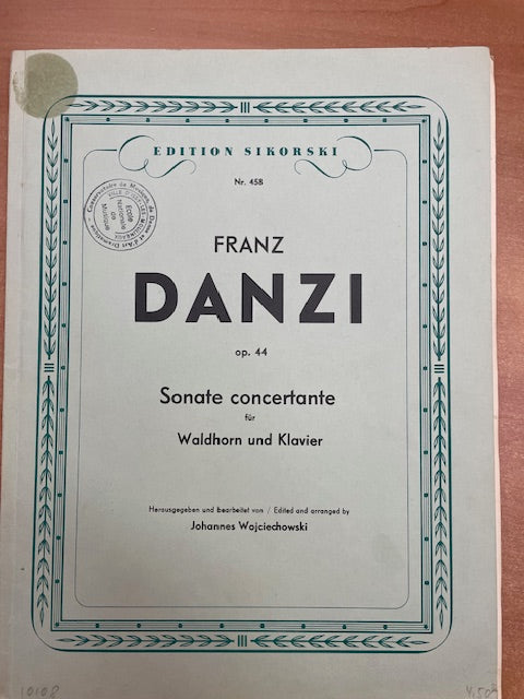 Franz Danzi Sonate concertante opus 44 pour cor anglais et piano-3000 partitions, livres et vinyles d'occasion en vente sur notre site internet gastonmusicclub.fr Gaston Music Store