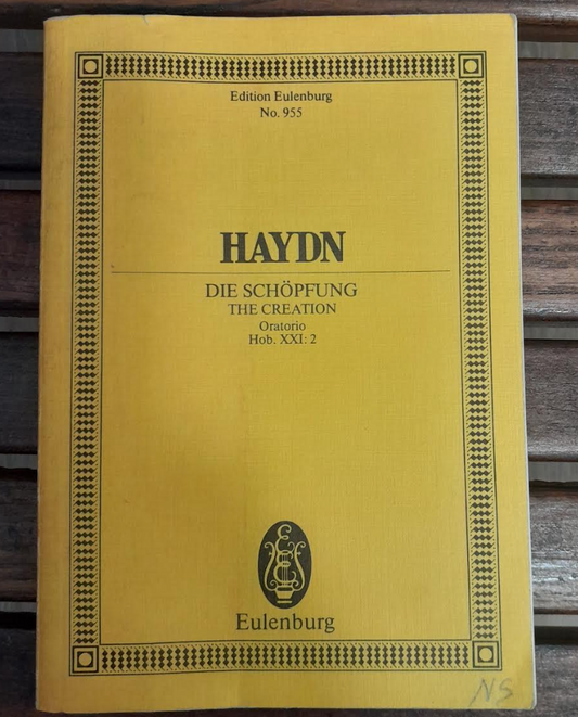 Joseph Haydn La Création, Oratorio pour Solistes, Choeurs et Orchestre, partition de poche- 3000 partitions, livres et vinyles d'occasion en vente sur notre site internet gastonmusicclub.fr Gaston Music Stor