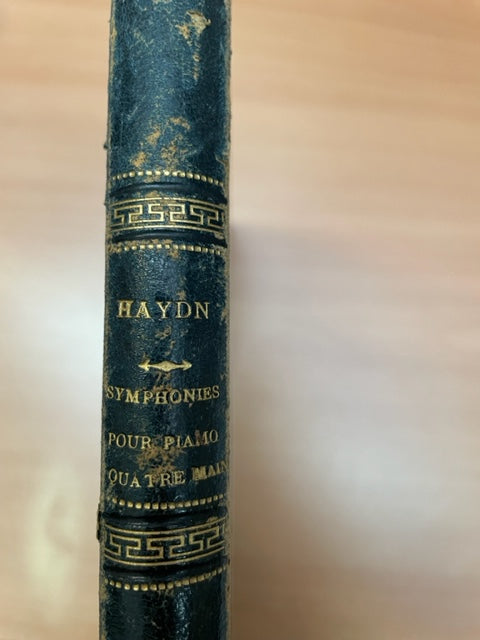 Haydn Symphonie pour piano à 4 mains Volume 1 n°1 à 10- 3000 partitions, livres et vinyles d'occasion  en vente sur notre site internet gastonmusicclub.fr Gaston Music Store