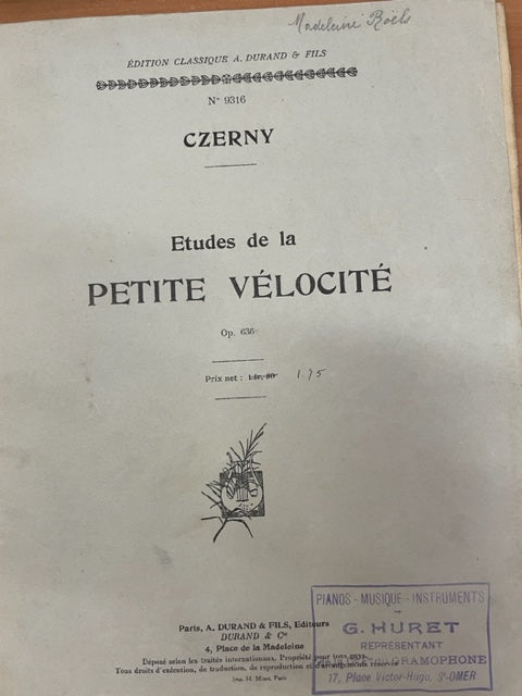 Czerny Etudes de la petite vélocité partition piano-3000 partitions, livres et vinyles d'occasion en vente sur notre site internet gastonmusicclub.fr Gaston Music Store