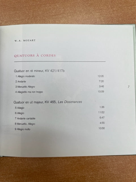 CD Mozart Quatuors à cordes en ré mineur KV 421 et en Ut majeur KV 465 (Livret +CD)- 3000 partitions, livres et vinyles d'occasion  en vente sur notre site internet gastonmusicclub.fr Gaston Music Store