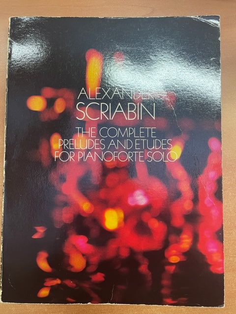 Alexander Scriabine The complete Preludes and Etudes for pianoforte solo - 3000 partitions, livres et vinyles d'occasion  en vente sur notre site internet gastonmusicclub.fr Gaston Music Store