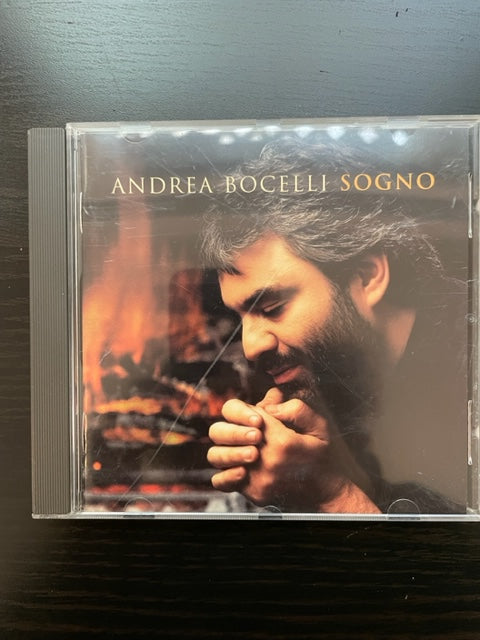 CD Andrea Boccelli Sogno-3000 partitions, livres et vinyles d'occasion en vente sur notre site internet gastonmusicclub.fr Gaston Music Store