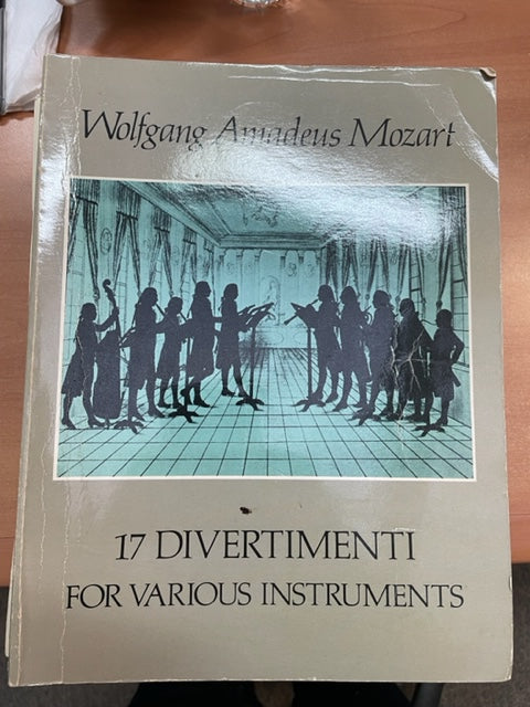 Mozart W.A 17 divertimenti for various instruments Conducteur