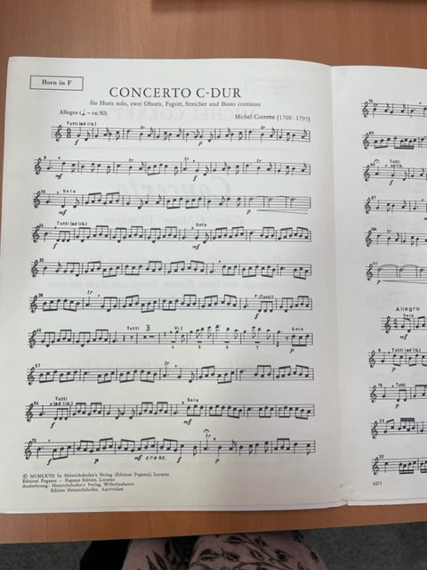 Corrette Michel Concerto en Ut majeur "La Choisy" pour cor en mib transcrit pour Cor et piano